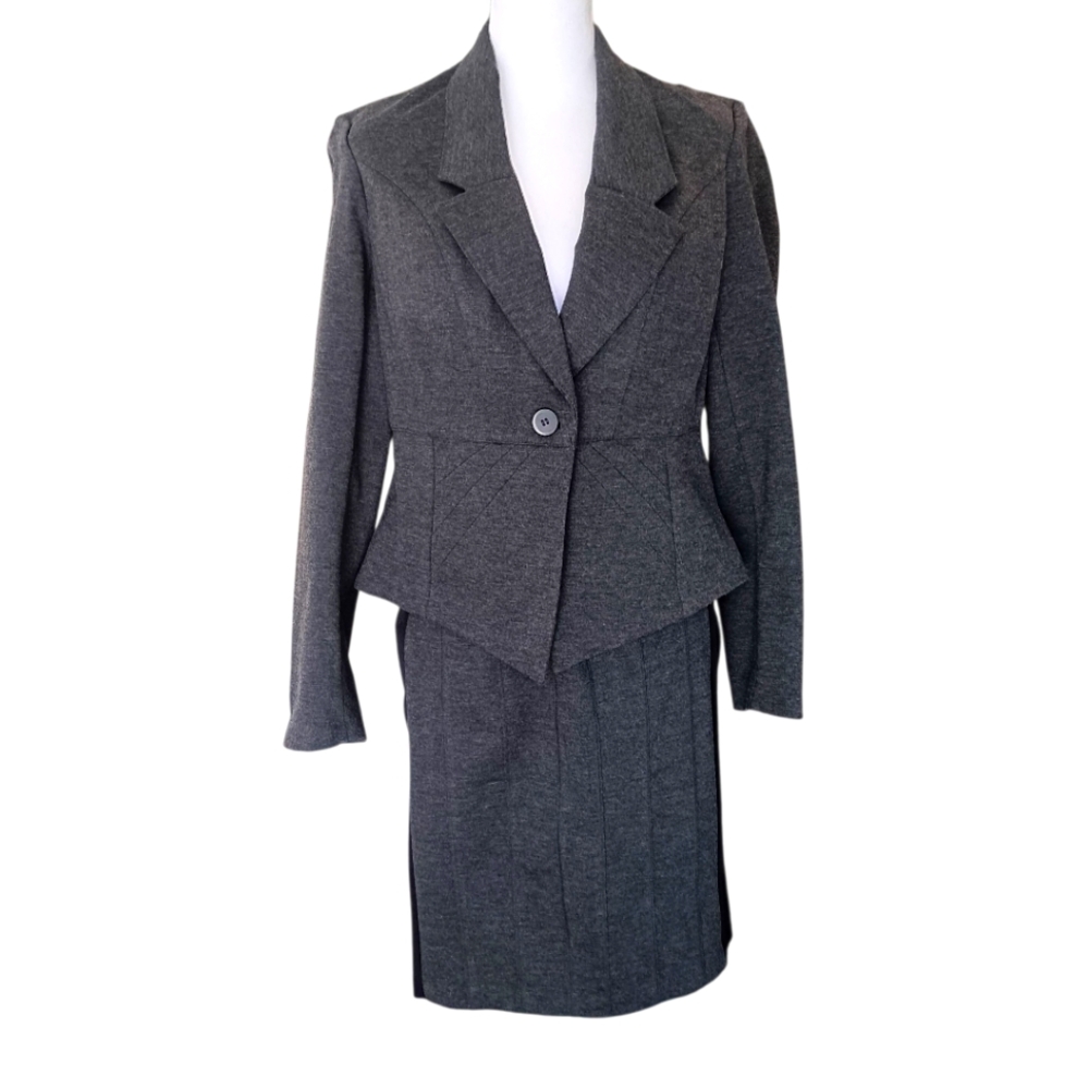 Worthington Two-Piece Suit‎ Set Gray Size 4 Women's Pencil Skirt Button Blazer